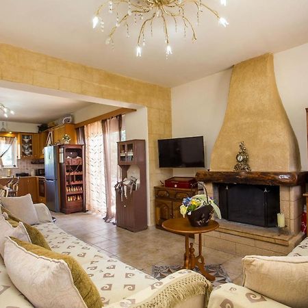 Вілла Laylande House Теологос Екстер'єр фото
