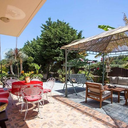 Вілла Laylande House Теологос Екстер'єр фото